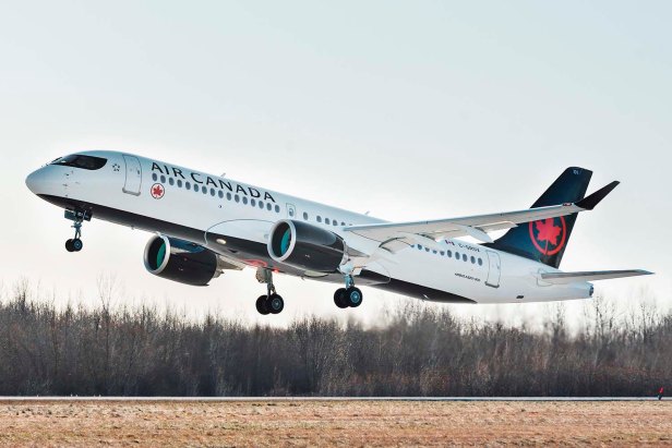Airbus A220-300 Air Canada