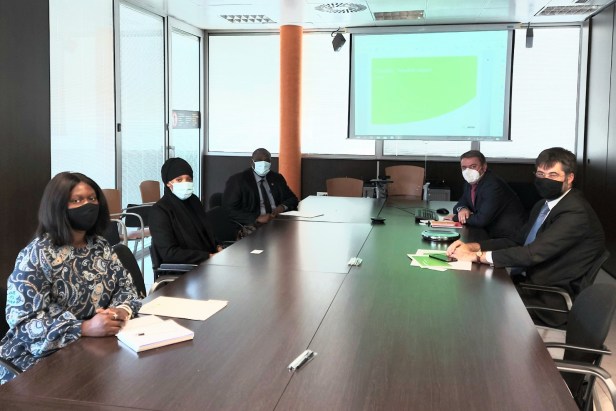 Reunión de Aena con el Consulado de Gambia en Girona